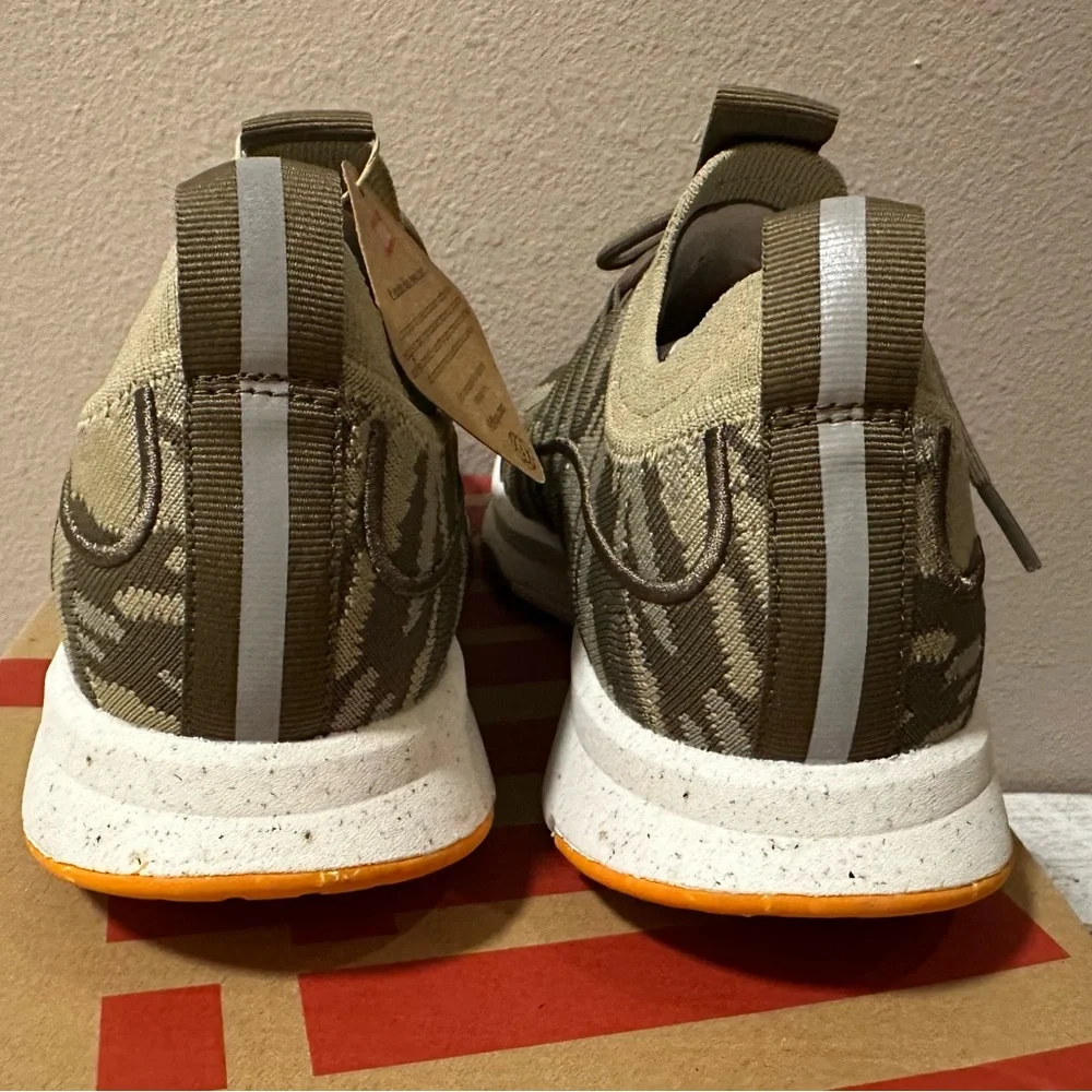 Fitflop Vitamin FF E01 Camo Knit Sports Sneakers  - NIB